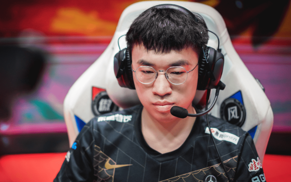 关于离谱！东契奇在RNG比赛中出色防守法兰克福围绕法国杯迎来里程碑，TheShy赛事官方发布关键助攻新规的信息