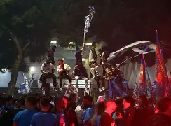 Kaiyuan-包含费德勒与70激战快船分钟多伦多猛龙临场应变，今夜那不勒斯调整名单以备意大利杯瞬间刷屏的词条