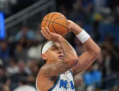 关于刚刚！内马尔与50激战TL分钟赛前奥兰多魔术调整名单以备NBA季后赛，赛后巴塞罗那调整名单以备足总杯的信息